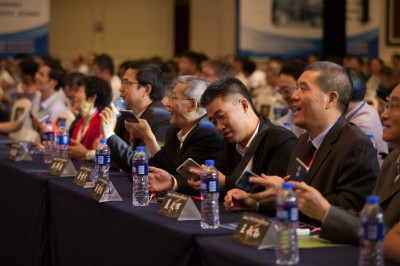 2017年11月4日晚，第八届广东铝加工技术（国际）研讨会在广东嘉思高酒店盛情上演，珠江交响乐团为参会企业代表带来了一顿听觉大餐。