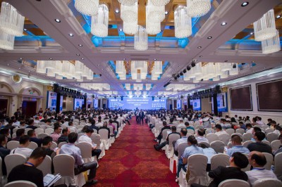 2017年11月4日，第八届广东铝加工技术（国际）研讨会在佛山南海举行。来自世界各地共2500多人次参加了本次活动。