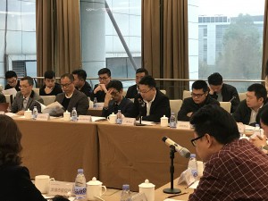 2019年2月26日，在贵阳清镇市铝加工规划咨询座谈会上，广东广源铝业有限公司运营副总张小亚发言。